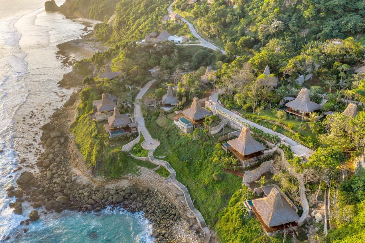 Lelewatu Resort Sumba Watukarere Exterior foto